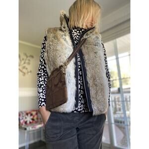 WEATHERPROOF, GARMENT COMPANY Women’s Vest jacket M Faux Fur Outdoor Reversible